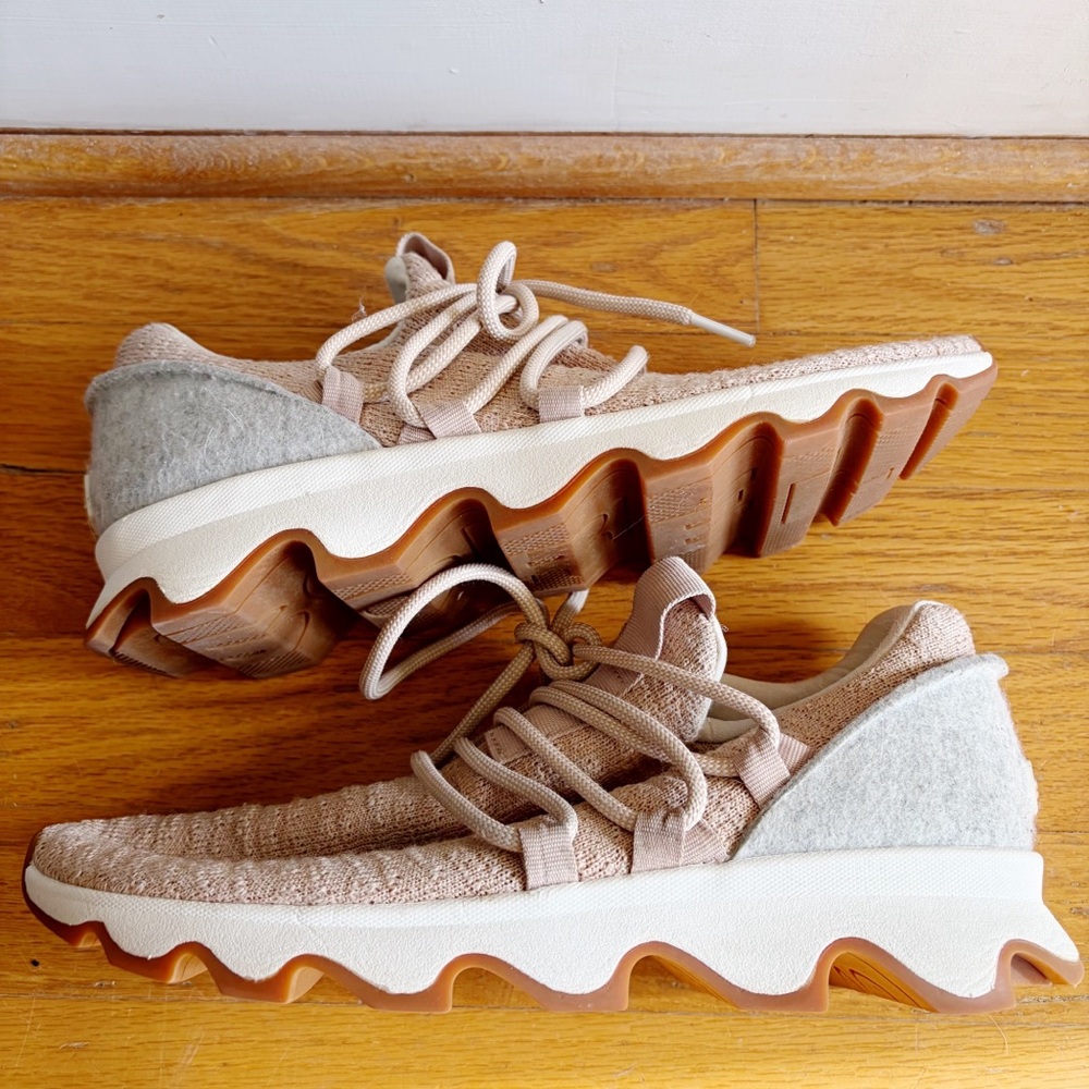 Sorel | Women’s Kinetic Lace-Up Sneakers Shoes Walking Natural Tan Size 9.5 - Picture 10 of 11